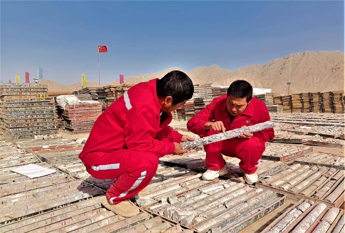 新疆維吾爾自治區(qū)地質(zhì)局第一區(qū)調(diào)大隊(duì) 科研創(chuàng)新推動(dòng)攻深找盲，地礦風(fēng)險(xiǎn)勘查開(kāi)發(fā)邁上新臺(tái)階
